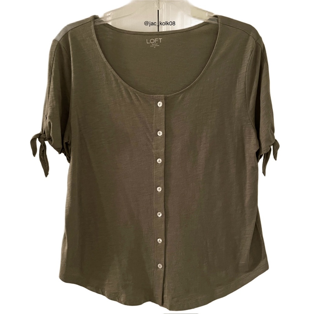Olive Shorts Sleeve Top with Tie Details